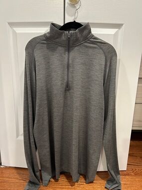 lululemon athletica Men's Metal Vent Tech Grey Half-Zip Pullover